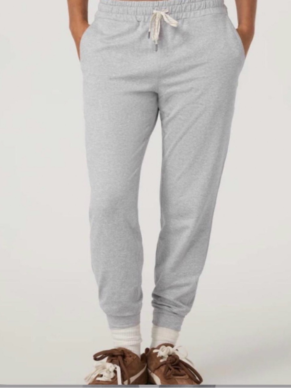 Vuori Light Gray Heather Performance Joggers in DreamKnit size XXL